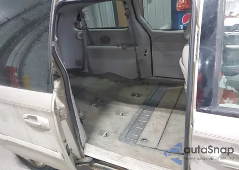 2006 Dodge Grand Caravan Sxt z USA, uszkodzony, nr VIN 2D4GP44L06R747525